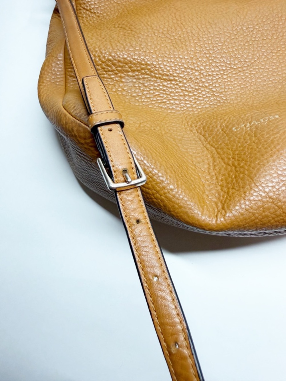 Coach Bleeker Sullivan Pebbled Leather Hobo Crossbody Purse - Picture 10 of 12